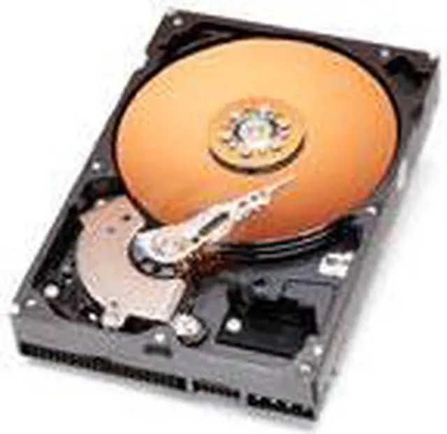 Main image of Maxtor DiamondMax 16 4A250J0 250GB 5400 RPM 2MB Cache IDE Ultra ATA133 / ATA-7 3.5" Hard Drive Bare Drive