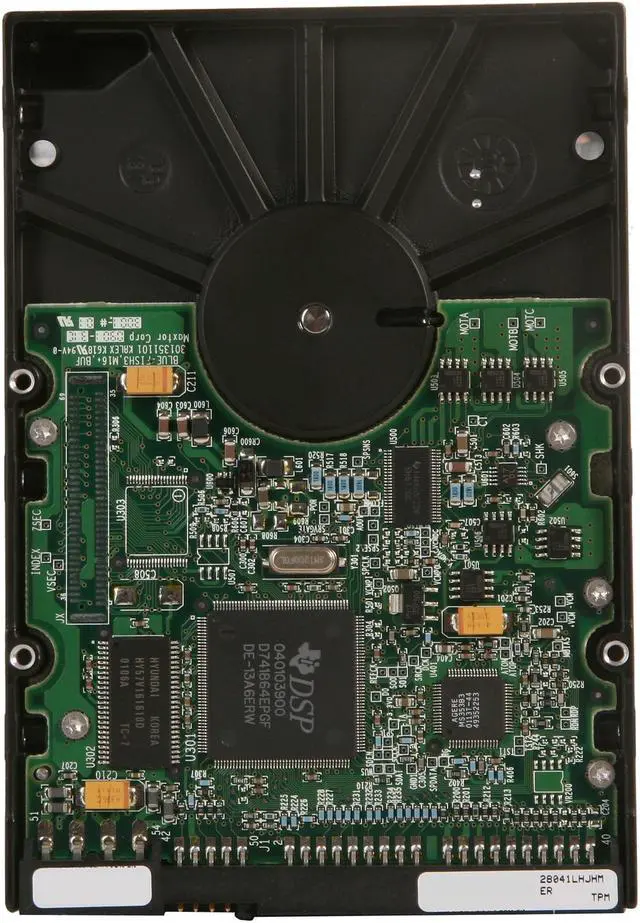 Alt view image 4 of 5 - Maxtor DIAMONDMAX 98196H8 80GB 5400 RPM IDE Ultra ATA100 / ATA-6 3.5" Hard Drive Bare Drive