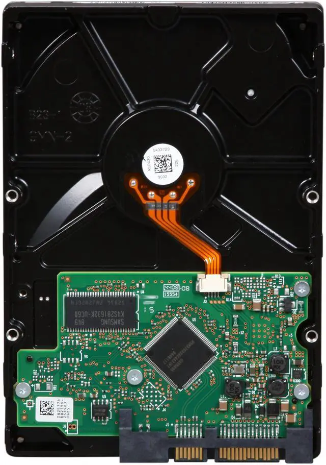 Alt view image 4 of 4 - Hitachi GST Deskstar P7K500 HDP725050GLA360 (0A35415) 500GB 7200 RPM 16MB Cache SATA 3.0Gb/s 3.5" Internal Hard Drive Bare Drive