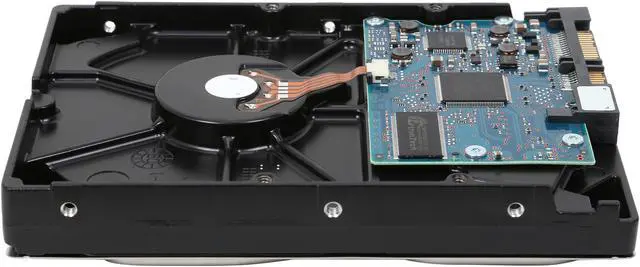 Alt view image 3 of 5 - HGST Deskstar 7K1000.C HDS721016CLA382 (0A39261) 160GB 7200 RPM 8MB Cache SATA 3.0Gb/s 3.5" Internal Hard Drive