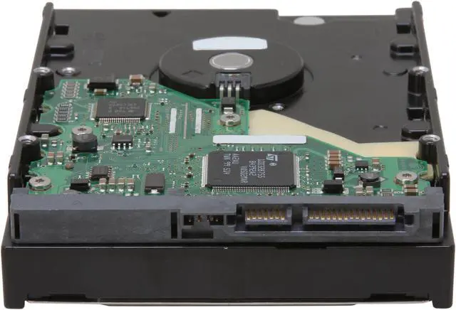 Alt view image 3 of 4 - Seagate BarraCuda 7200.7 ST340014AS 40GB 7200 RPM 2MB Cache SATA 1.5Gb/s 3.5" Hard Drive Bare Drive