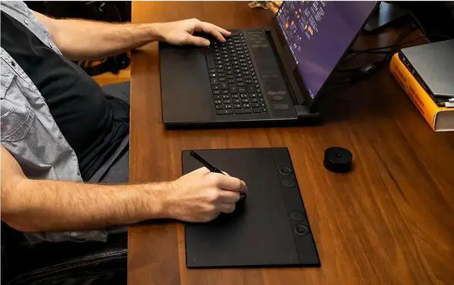 Alt view image 3 of 6 - Wacom Intuos Pro Wacom Intuos Pro Small 7.4 x 4.1 inch Active Area USB + Bluetooth Drawing Tablet
