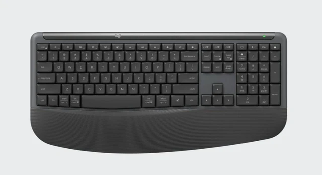 Alt view image 4 of 8 - Signature Comfort Plus Combo MK880 (FRC) (Black)