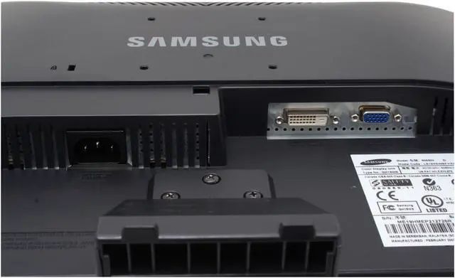 Alt view image 7 of 10 - SAMSUNG 19" a-si TFT/TN WXGA+ LCD Monitor 2 ms (GTG) D-Sub, DVI-D 906BW