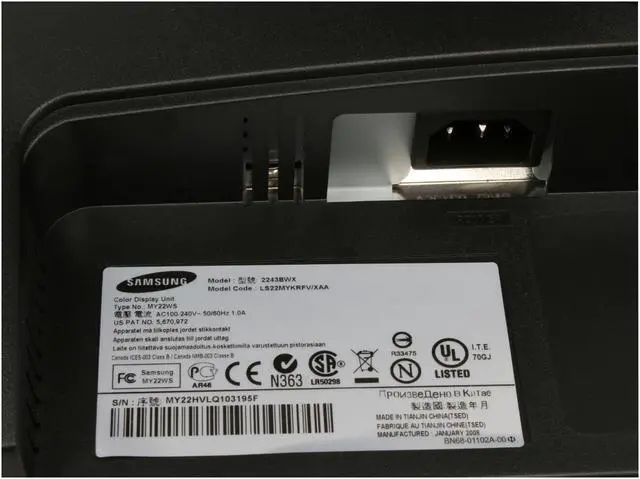 Alt view image 8 of 14 - SAMSUNG 2243BWX High Gloss Piano Black 22" 5ms DVI Widescreen LCD Monitor with Height/Pivot Adjustments and 2-port USB Hub 300 cd/m2 DC 8000:1