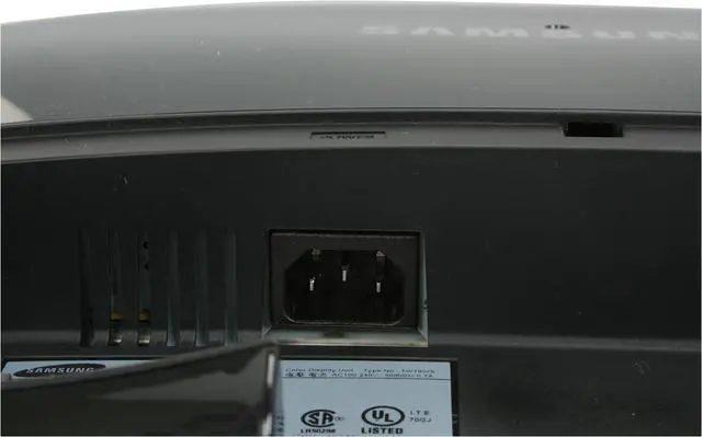 Alt view image 9 of 13 - SAMSUNG T190 Rose-Black 19" 2ms Touch of Color series Widescreen LCD Monitor 300 cd/m2 DC 20000:1