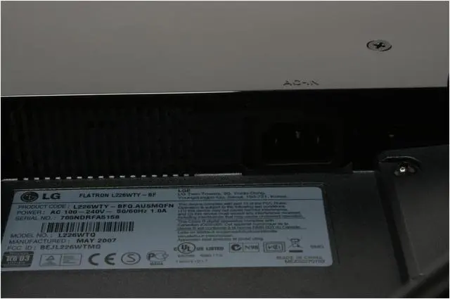 Alt view image 8 of 12 - LG 22" WSXGA LCD Monitor 2 ms D-Sub, DVI-D L226WTY-BF