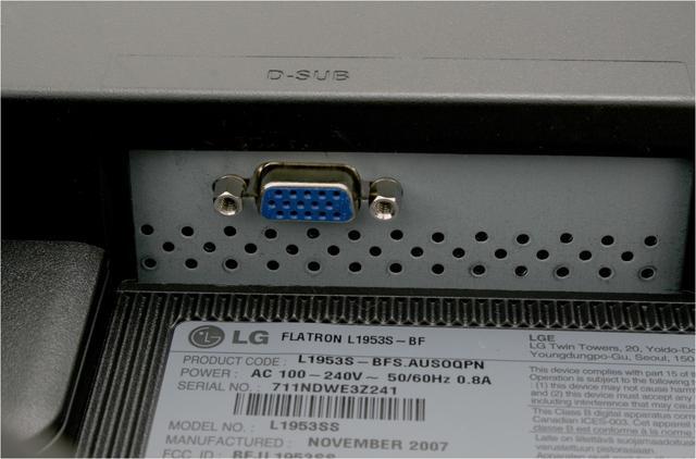 Alt view image 8 of 12 - LG 19" SXGA LCD Monitor 5 ms D-Sub L1953S-BF