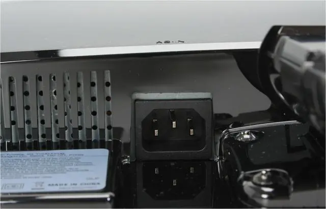 Alt view image 10 of 13 - LG W2452T-TF Black 24" 2ms(GTG) Widescreen LCD Monitor 400 cd/m2 10000:1 DCR with HDCP support