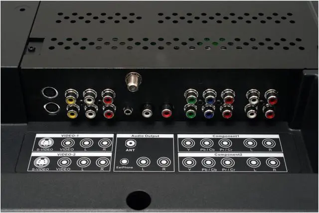Alt view image 6 of 13 - 26" LCD TV