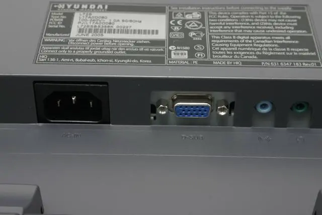 Alt view image 7 of 9 - HYUNDAI 17" A-Si TFT Active Matrix SXGA LCD Monitor 8 ms D-Sub L72S