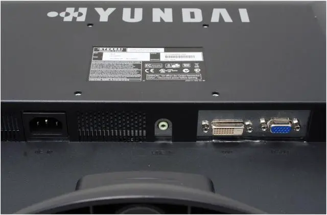 Alt view image 6 of 10 - HYUNDAI 19" A-si TFT Active Matrix/TN SXGA LCD Monitor 5 ms D-Sub, DVI T91D
