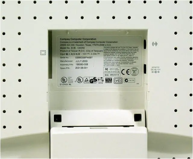 Alt view image 5 of 5 - COMPAQ 15" Active Matrix, TFT LCD XGA LCD Monitor D-Sub FP745A