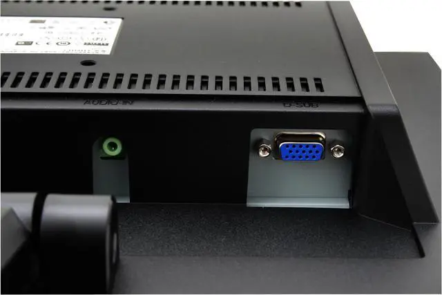 Alt view image 9 of 10 - CHIMEI 16" LCD Monitor 8 ms D-Sub CMV 633A