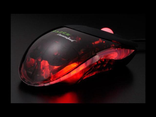 Alt view image 6 of 9 - RAZER Diamondback Precision Gaming RZ01-020200-R1M1 Salamander Red 7 Buttons 1 x Wheel USB Wired Optical Mouse