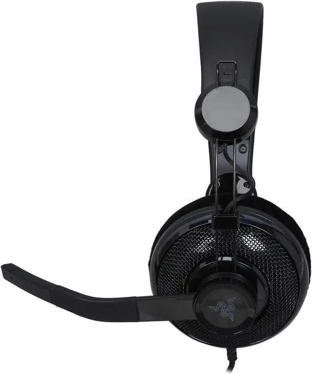 Alt view image 2 of 7 - Razer Carcharias Gaming Headset (RZ04-00270100)