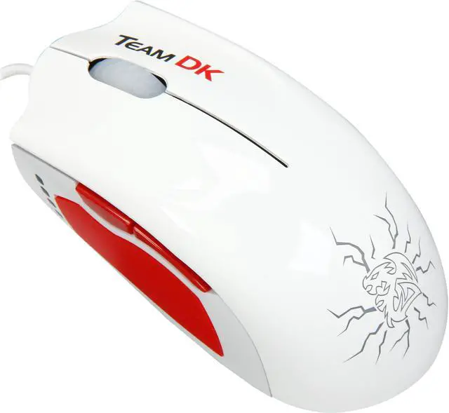 Main image of Tt eSPORTS SAPHIRA Team DK Edition MO-DKS-WDOOWH-EN White 5 Buttons 1 x Wheel USB Wired Optical Gaming Mouse