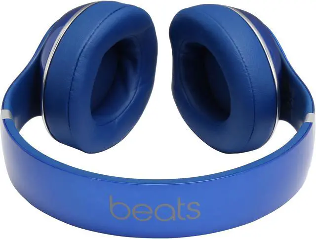Alt view image 4 of 7 - Beats Studio 2.0 Over-Ear Headphone – Blue