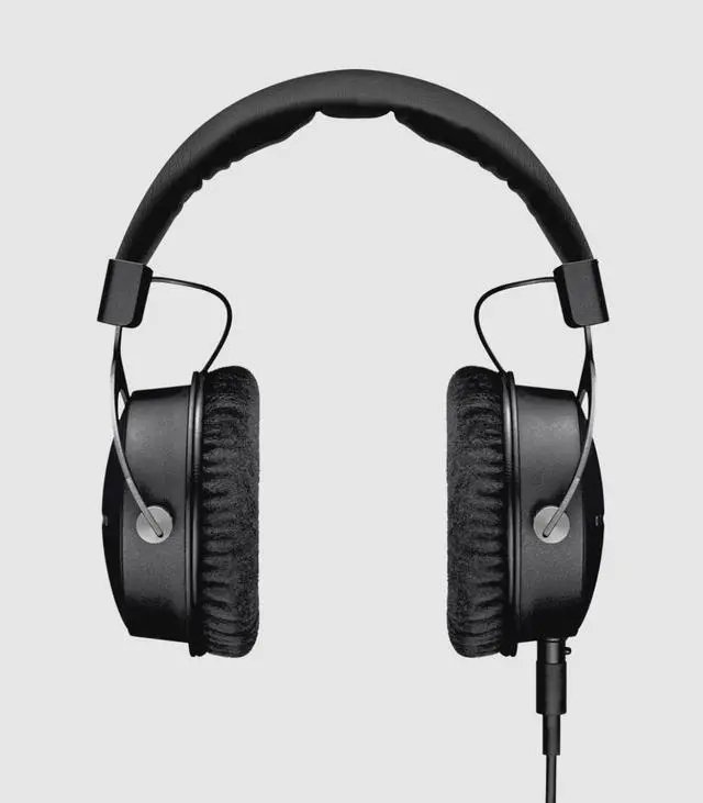 Alt view image 3 of 3 - Beyerdynamic DT 1770 Pro MKII Premium Tesla studio headphones for recording, monitoring and editing (closed-back) - Black