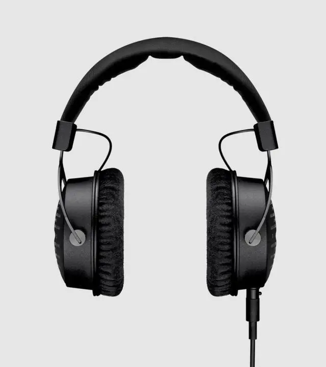 Alt view image 3 of 3 - Beyerdynamic DT 1990 PRO MKII Premium Tesla studio headphones for mixing, mastering and editing (open-back) - Black