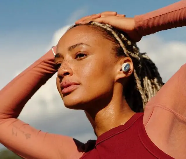 Alt view image 2 of 7 - Bose QuietComfort Ultra Earbuds (2nd Gen) True Wireless Noise Cancelling In-Ear - White Smoke