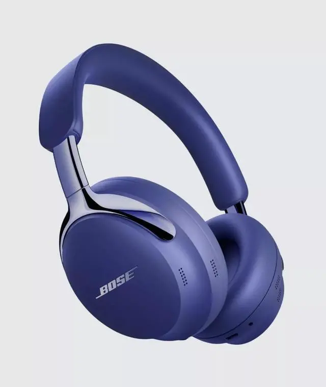Main image of Bose QuietComfort Ultra (2nd Gen) Noise Cancelling Over-Ear Wireless Bluetooth Headphones with Mic/Remote - Midnight Violet