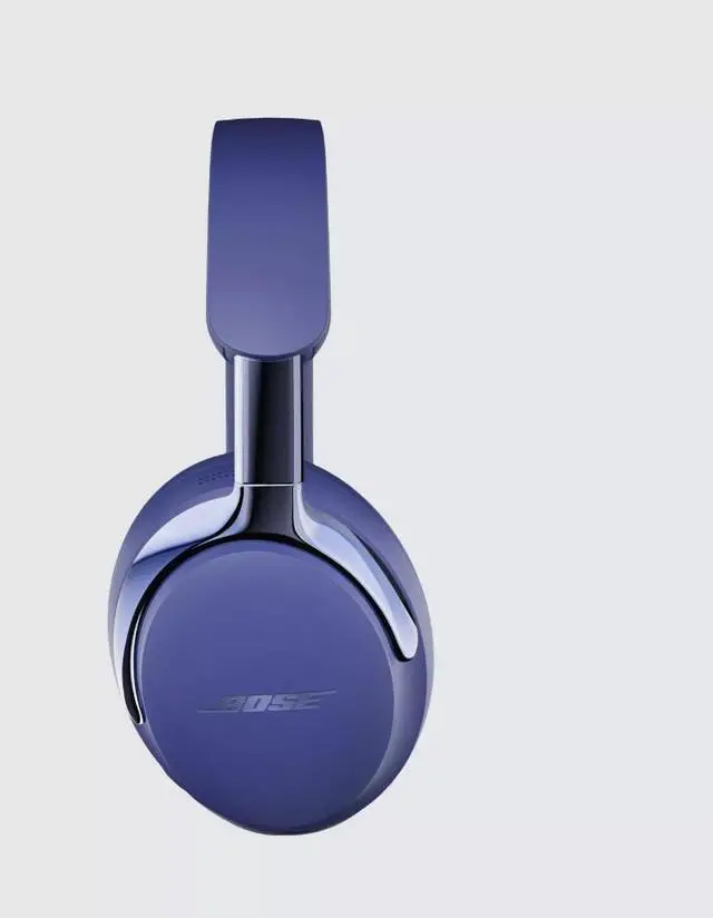Alt view image 4 of 5 - Bose QuietComfort Ultra (2nd Gen) Noise Cancelling Over-Ear Wireless Bluetooth Headphones with Mic/Remote - Midnight Violet