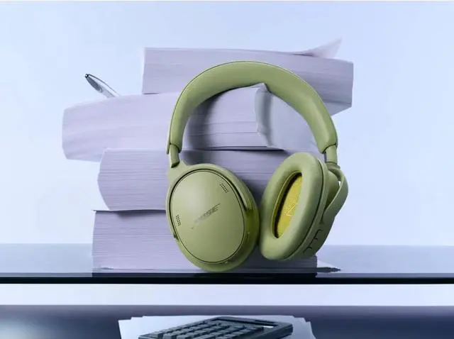 Alt view image 6 of 7 - Bose QuietComfort Headphones (2nd Gen) - Eucalyptus Green