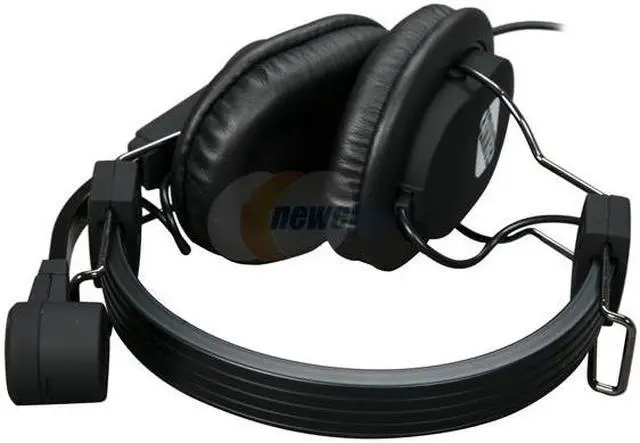 Alt view image 4 of 6 - ZOWIE GEAR HAMMER 3.5mm Gold-plated Connector Circumaural Headset