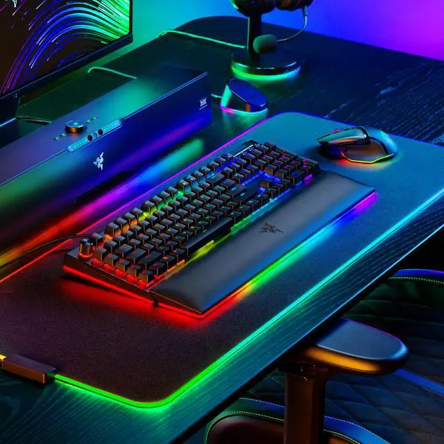 Alt view image 11 of 11 - Razer BlackWidow V4 Pro Wired Mechanical Gaming Keyboard - Green Switches (Tactile & Clicky), Doubleshot ABS Keycaps, Command Dial, Chroma RGB, Magnetic Wrist Rest, Snap Tap - Black
