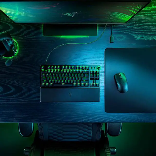 Alt view image 13 of 13 - Razer Viper V3 Pro Ultra-lightweight Wireless Symmetrical Esports Gaming Mouse