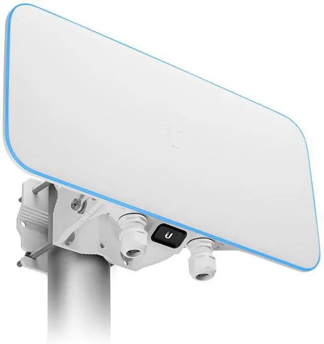 Alt view image 4 of 5 - Ubiquiti Networks WiFi BaseStation XG (UWB-XG) Access Point
