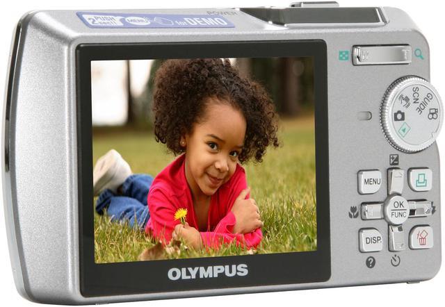 Alt view image 3 of 11 - OLYMPUS STYLUS 740 Silver 7.1 MP 5X Optical Zoom Digital Camera
