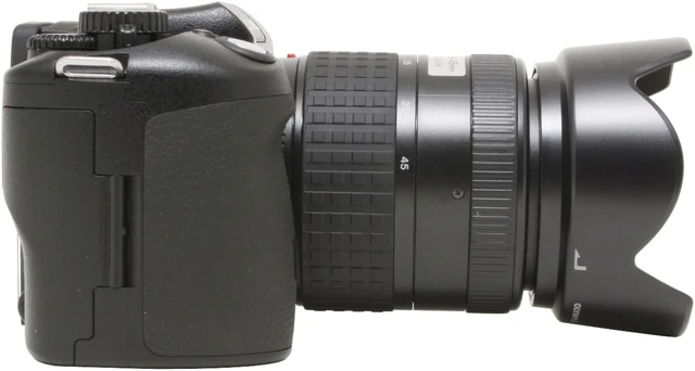 OLYMPUS EVOLT E-330 Black 7.94 MP 2.5" 215K LCD Digital SLR Camera ...