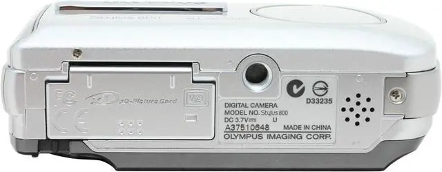 Alt view image 9 of 11 - OLYMPUS Stylus 800 Silver 8.0 MP 3X Optical Zoom Digital Camera