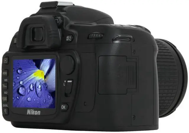 Alt view image 5 of 13 - Nikon D80 Black 10.2 MP Digital SLR Camera w/ AF-S DX Zoom-NIKKOR 18-135mm f/3.5-5.6G IF-ED Lens