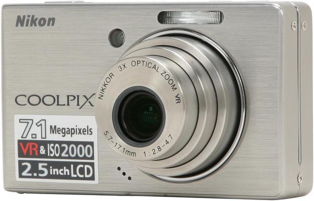 Nikon COOLPIX S500 Silver 7.1 MP Digital Camera - Newegg.com