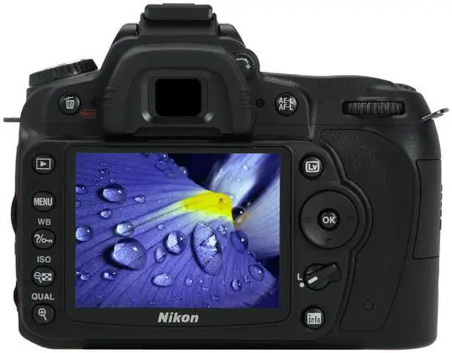 Alt view image 4 of 13 - Nikon D90 Black 12.3 MP Digital SLR Camera w/ AF-S DX NIKKOR 18-105mm f/3.5-5.6G ED VR Lens