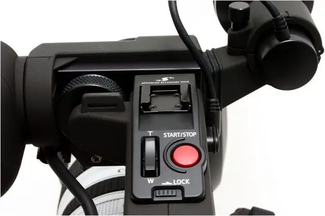 Alt view image 11 of 20 - Canon XL2 3CCD 20X Optical Zoom Professional Camcorder