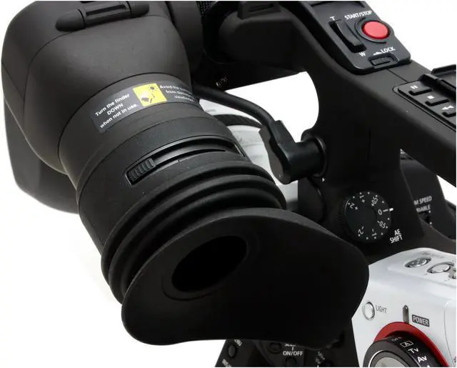 Alt view image 16 of 20 - Canon XL2 3CCD 20X Optical Zoom Professional Camcorder