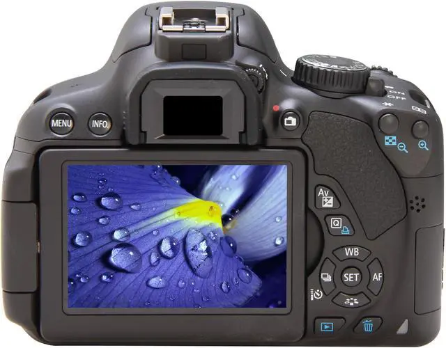 Alt view image 4 of 11 - Canon EOS T4i 18.0 MP CMOS Digital SLR with 18-135mm EF-S IS STM Lens
