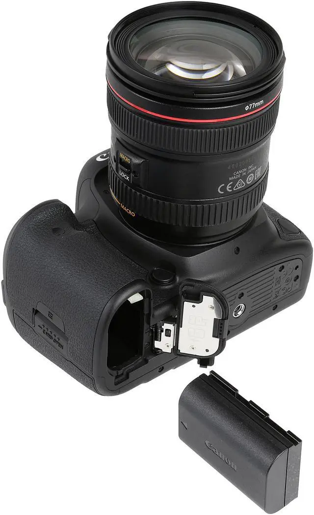 Alt view image 8 of 9 - Canon 1483C018 EOS 5D Mark IV DSLR Camera with 24-70mm f/4L Lens