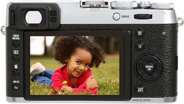 Alt view image 4 of 8 - FUJIFILM X100T Silver 16.3 MP Digital Camera HDTV Output