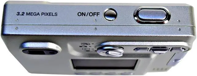 Alt view image 5 of 7 - KONICA MINOLTA DiMAGE XG (Parts# 2798-301) White 3.2 MP 3X Optical Zoom Digital Camera
