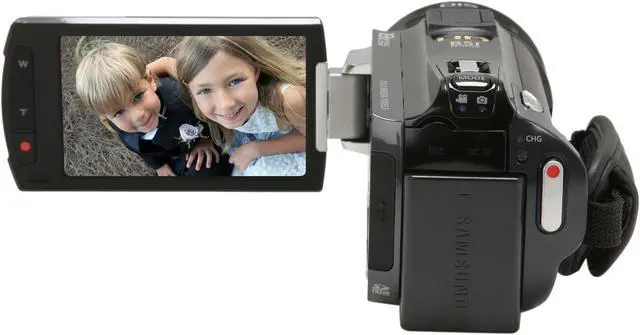 Alt view image 4 of 11 - SAMSUNG HMX-S15 Black 1/2.33" CMOS 3.5" Touch LCD 15X Optical Zoom 32GB SSD Full HD Camcorder