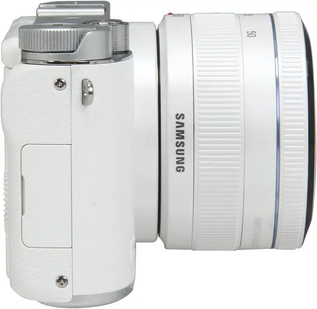 Alt view image 5 of 12 - SAMSUNG NX3000 EV-NX3000BEHUS White 20.3MP 3.0" 460.8K LCD Mirrorless Digital Camera with 20-50mm Lens