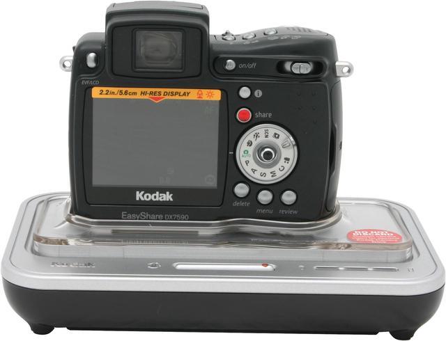 Alt view image 2 of 13 - Kodak EasyShare DX7590 (8742439) Black 5.0MP 10X Optical Zoom Digital Camera w/Camera Dock 6000