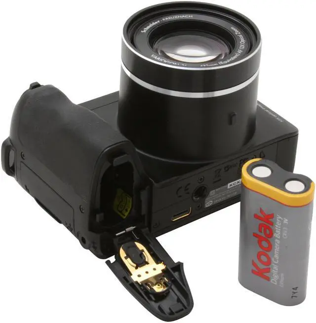 Alt view image 10 of 12 - Kodak Easyshare Z8612 IS Black 8.1 MP 12X Optical Zoom Digital Camera