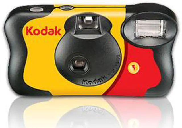 Main image of Kodak 8617763 Black&Yellow&Red FUN SAVER Single Use Camera
