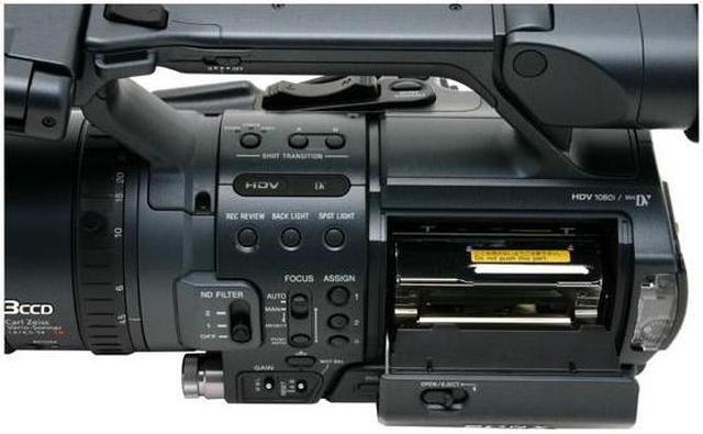 Alt view image 8 of 10 - SONY HDR-FX1 1/3" 3CCD 3.5" 250K TFT LCD LCD 12X Optical Zoom High Definition MiniDV Camcorder